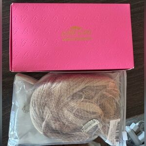 BRAND NEW Goo Goo Hair clip in extensions